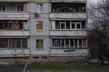 Ukrayna 2022 'de savaş. Kharkiv Ukrayna 'daki Rus füzeleri sonrasında yıkıldı, bombalandı ve yakıldı. Rus saldırganlığı. Rus saldırısı Ukrayna 'da. Rusya Ukrayna 'yı bombalıyor