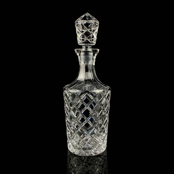 Starožitná Skleněná Karafa Geometrickým Vzorem Retro Karafa Alkohol Černém Izolovaném — Stock fotografie
