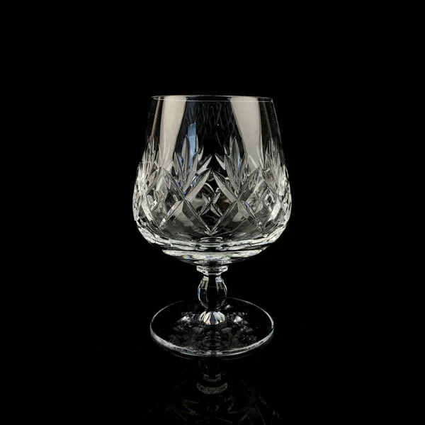 Křišťálově Starožitné Víno Vinobraní Skleněný Pohár Alkoholické Nápoje Černém Izolovaném — Stock fotografie