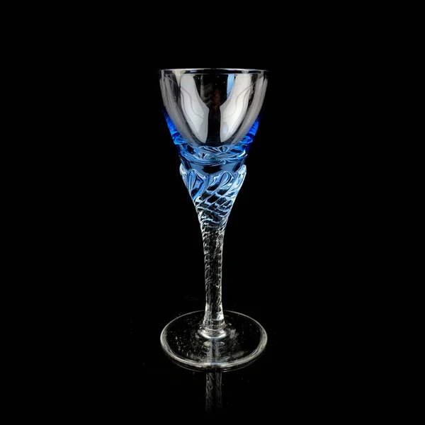 Niebieski Antyczny Szkielet Kryształu Vintage Szkła Kręconą Łodygą Czarnym Odizolowanym — Zdjęcie stockowe