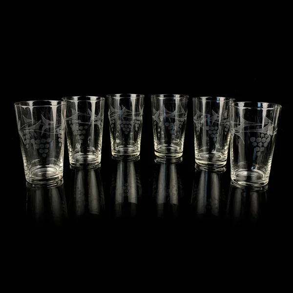 Vetro Antico Set Bicchieri Con Incisione Occhiali Vintage Con Motivo — Foto Stock