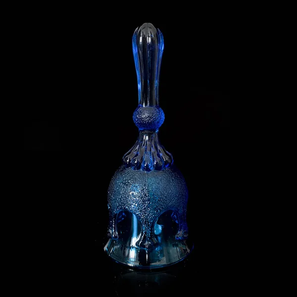 Antieke Blauwe Kristallen Bel Vintage Blauw Glas Feestelijke Bel Zwart — Stockfoto