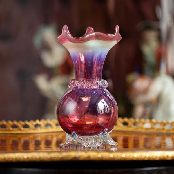 Antique Pink Glass Flower Vase Interior Figured Pink Vase Flowers — Stock fotografie