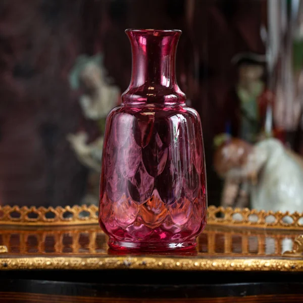 Antique Red Glass Flower Vase Interior Vase Flowers Luxury Interior — Fotografia de Stock