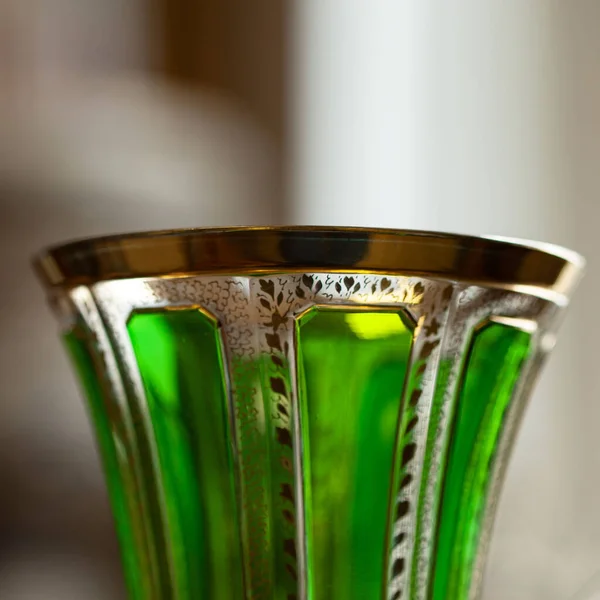 Glass Antique Green Vase Luxury Interior Crystal Vase Gold Painting — Fotografia de Stock