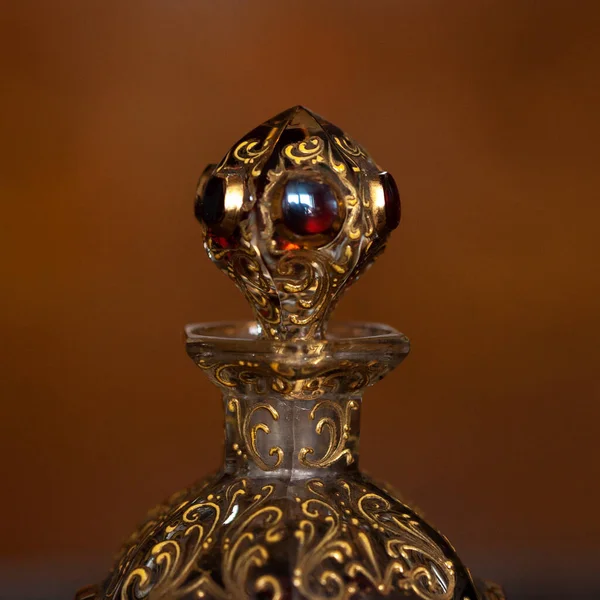 Antique Perfume Bottle Luxury Interior Crystal Bottle Golden Pattern Bohemian — стоковое фото