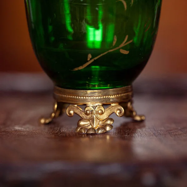 Green Glass Casket Luxury Interior Crystal Green Box Form Egg — Photo
