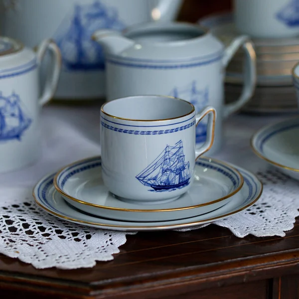 Antiek Brits Blauw Porselein Thee Set Wedding Tafel Setting Rijkelijk — Stockfoto