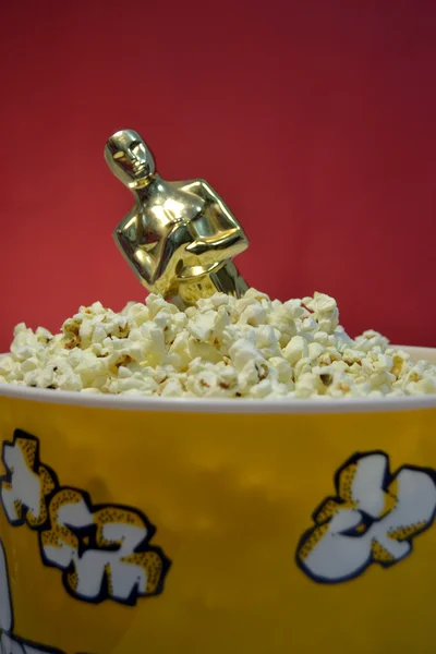 Oscar and popcorn — Stock Photo, Image