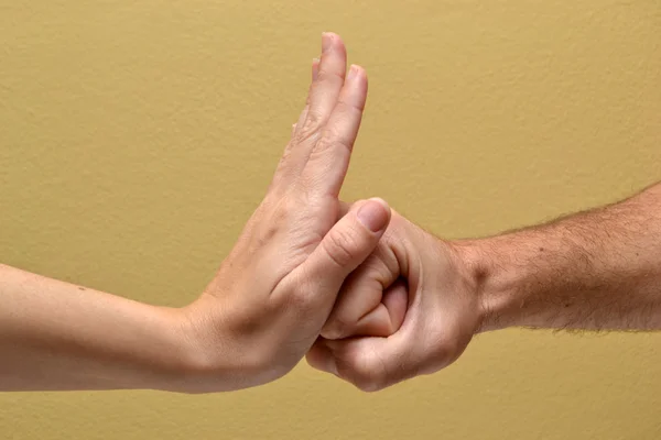 Hhitting punch in hand — Stock Photo, Image