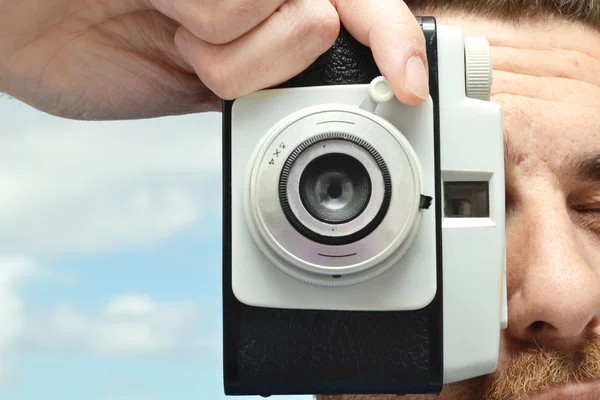 Hombre haciendo una foto —  Fotos de Stock