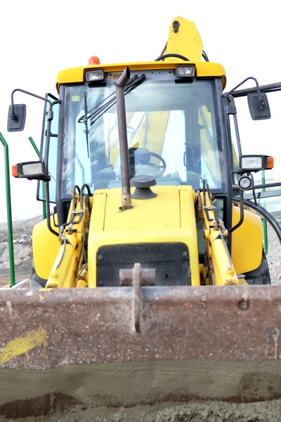 Tractor amarillo — Foto de Stock