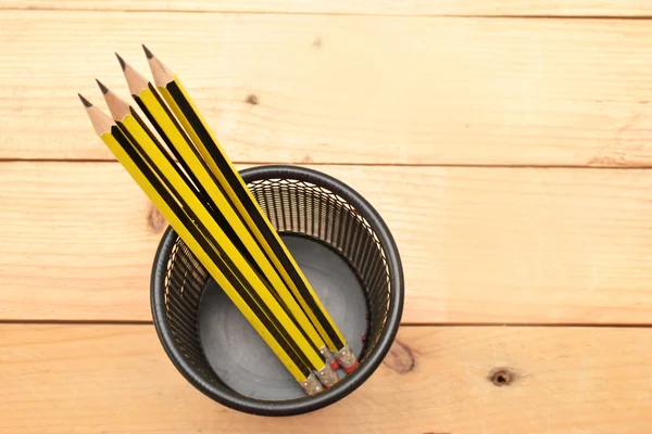 Bleistifte auf Holz — Stockfoto