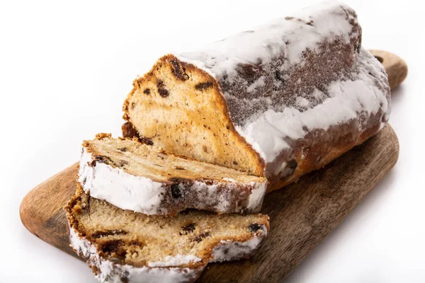 Tradicional Alemán Navidad Stollen Aislado Sobre Fondo Blanco —  Fotos de Stock