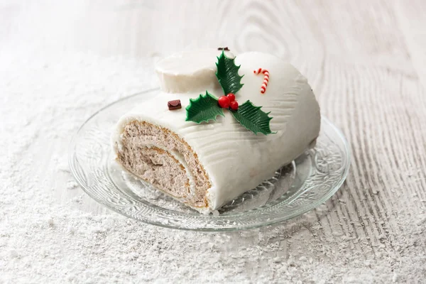 Torta Chocolate Blanco Con Adorno Mesa Madera Nieve —  Fotos de Stock