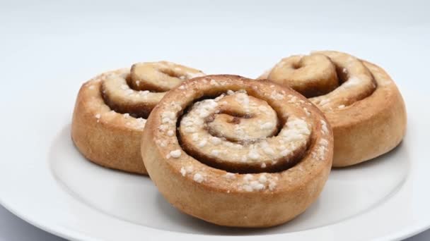 Cinnamon Rolls Buns Kanelbulle Swedish Dessert — Vídeo de stock