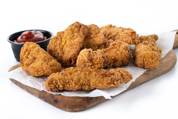 Crispy Kentucky Fried Chicken Cutting Board Isolated White Background — Fotografia de Stock