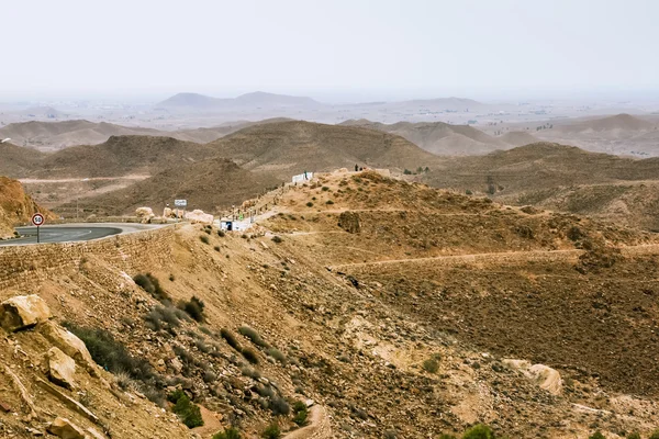 Paisagem montanhosa na cidade Matmata na Tunísia — Fotografia de Stock