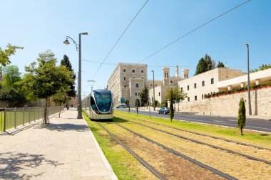 tramvay karmaşık noter dame Kudüs Caddesi'nde geçer de france