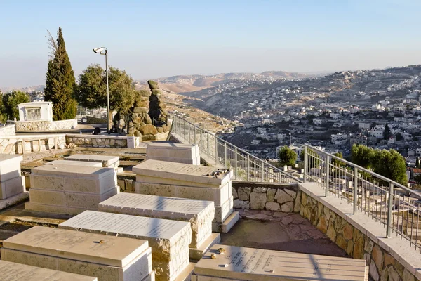 Gamla judiska kyrkogården på Oljeberget i jerusalem — Stockfoto