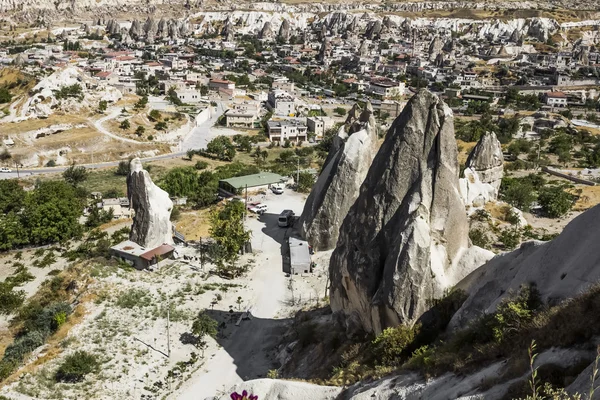 마을 Goreme-카파도키아, 터키의 관광 수도 — 스톡 사진