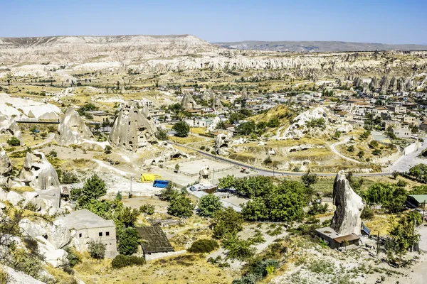 The town of Goreme-Cappadocia, the tourism capital of Turkey — Stock Photo, Image