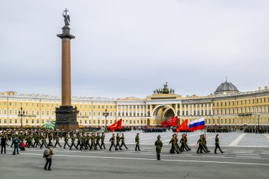 zafer geçidi Saray Meydanı saint Petersburg'da, 28 Nisan-2