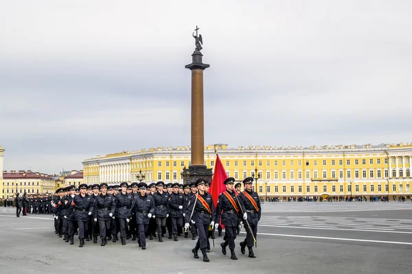 Victory parade on Palace Square in Saint Petersburg, April 28, 2 — Stock Photo, Image