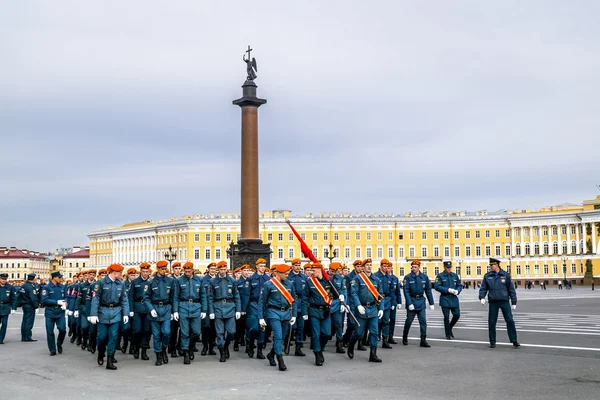 Emergency troops on victory day parade rehearsal.Victory parade — Stock Photo, Image