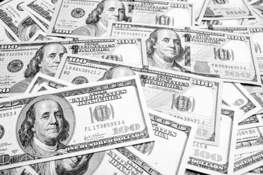 Arka planda Amerikan dolarları var. Mali ve bankacılık kavramı.