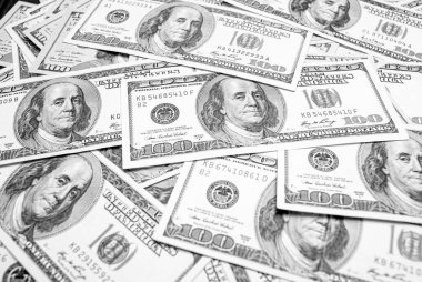 Arka planda Amerikan dolarları var. Mali ve bankacılık kavramı.