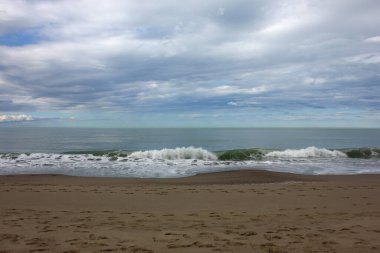 Torre del lago 'nun serbest plaj manzarası