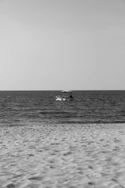 Torre del Lago, İtalya 'da farklı balıkçılık teknikleri gösteren balıkçılar