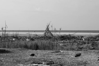 Torre del Lago Plajı 'nda inşaat çalışmaları var.