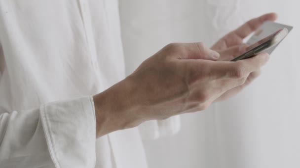 Detailní Záběr Ruce Podnikatel Pomocí Nákupu Smartphone Line Nakupování Během — Stock video