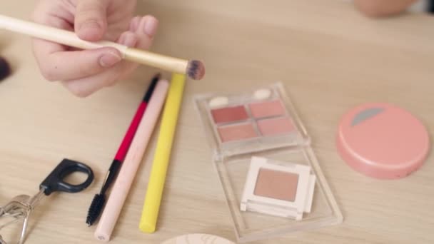 Ασιάτισσα Blogger Ομορφιά Επιρροή Καθημερινή Makeup Ρουτίνα Φροντιστήριο Δείχνει Στην — Αρχείο Βίντεο