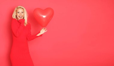 Havada aşk kokusu var.!