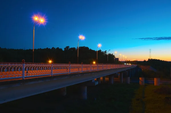 Brücke zum Sonnenuntergang — Stockfoto