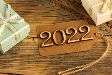 Mutlu yıllar 2022. Yeni yıl tebrik kartı için yaratıcı bir kavram.