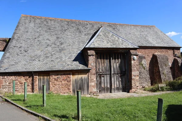 Αποκατεστημένο Dunster Tithe Barn Οποίο Χρησιμοποιείται Σήμερα Κοινοτικό Μέγαρο — Φωτογραφία Αρχείου