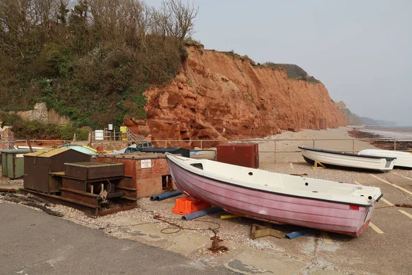 Small Fishing Boats Parked Eastern End Sidmouth Esplanade Red Sandstone — Stockfoto