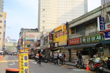 Seul / Kore - 15 Ekim 2016: Kore Jongno Bölgesi 'nde 