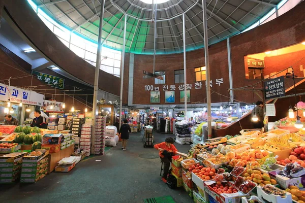 Seoul Zuid Korea Oktober 2016 Levensmiddelenwinkel Gwangjang Market Seoul Gwangjang — Stockfoto
