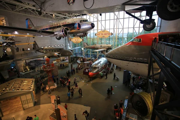 Washington Eua Fevereiro 2016 Exibição Aviões Museu Nacional Espaço Smithsonian — Fotografia de Stock