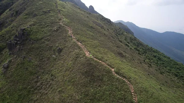 Trilha Sinuosa Faixa Pico Lantau Hong Kong Uma Das Montagens — Fotografia de Stock