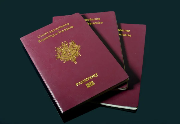 3 passeports — Stok fotoğraf