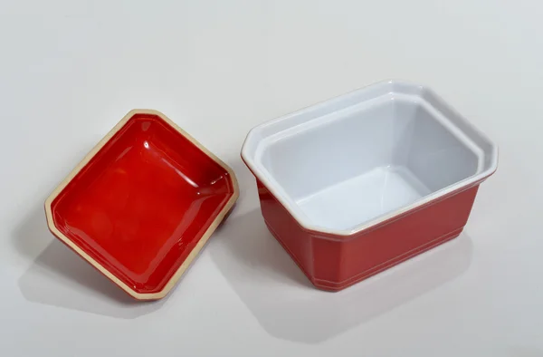 Malé červené porcelánové misky sada — Stock fotografie