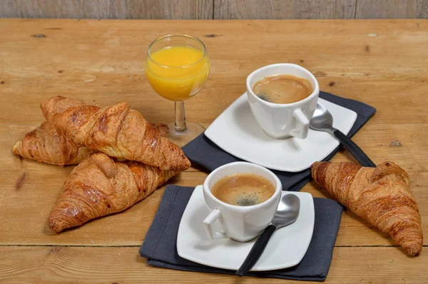 Pequeno café da manhã francês — Fotografia de Stock