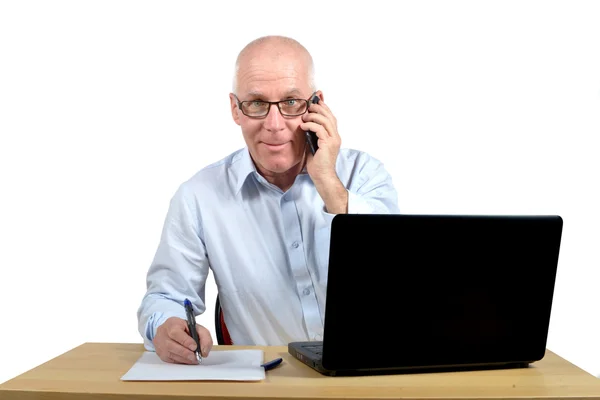 Führender Geschäftsmann im Amt — Stockfoto