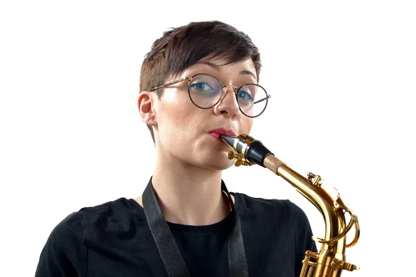 Fille avec saxophone — Photo